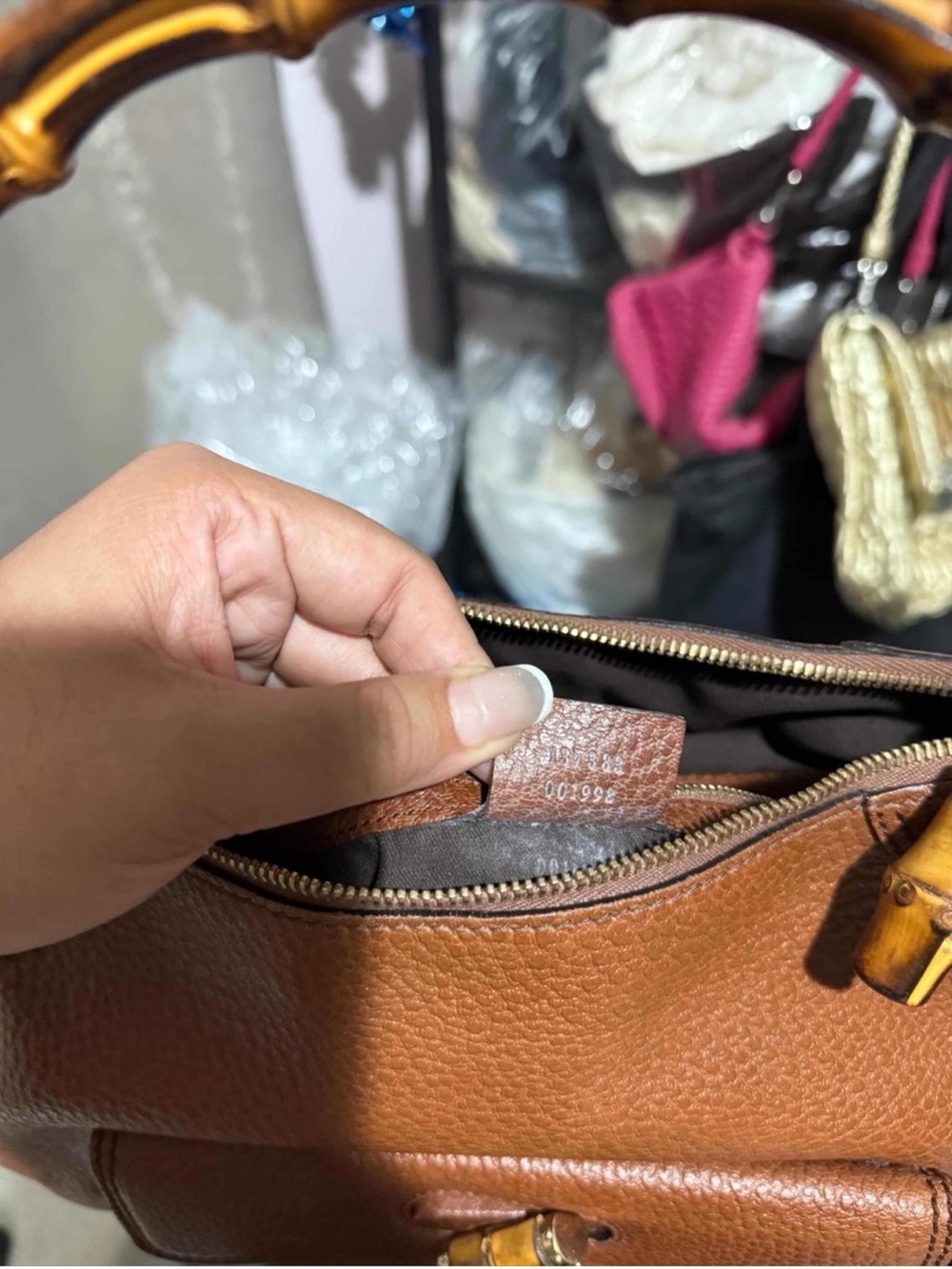 Gucci Brown Tan Leather Shoulder Bag with Bamboo Handle, make an offer!! - Picture 3 of 4